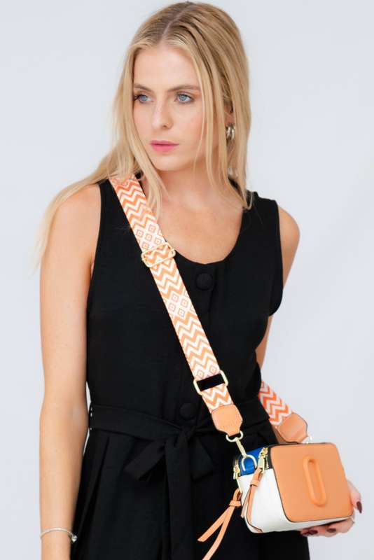 Snapshot Crossbody Sling Clutch Bag With Thick Strap