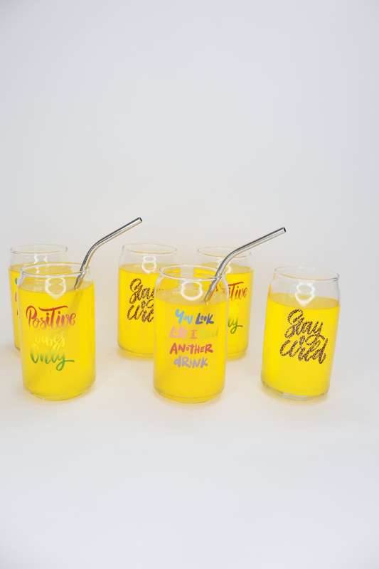 6 Printed Can Shaped Drinking Glass Tumblers With Stainless Steel Straws & Straw Brush