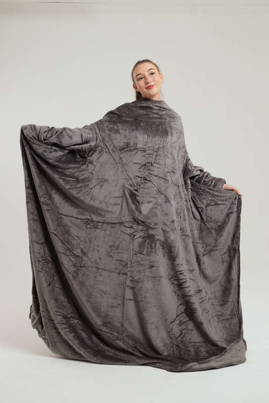 Wearable Fleece Throw Blanket with Sleeves and Foot Pockets