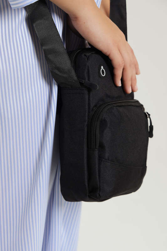 Classic Crossbody Sling Bag With Multiple Compartments