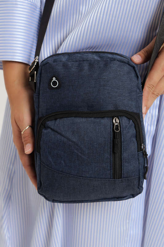 Classic Crossbody Sling Bag With Multiple Compartments