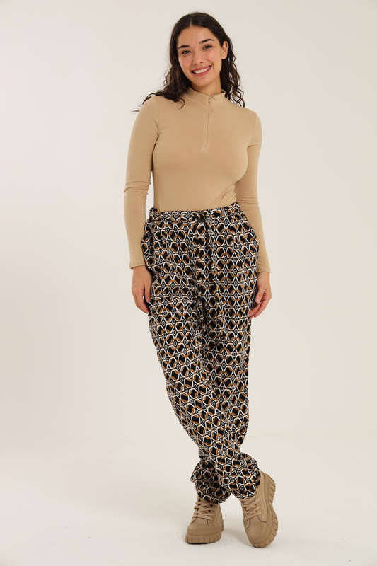 Ladies Mascia Geometric Printed Straight Trousers With Pockets