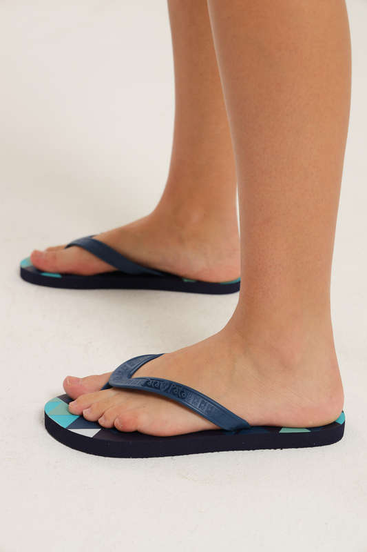Pata Pata Unisex Flip Flop Sandals