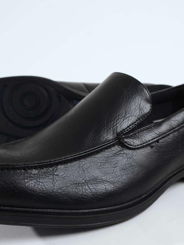 Van Heusen Men's Memory Foam Casual Formal Slip-On Black Shoes