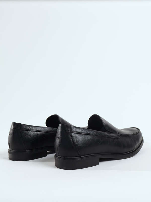 Van Heusen Men's Memory Foam Casual Formal Slip-On Black Shoes