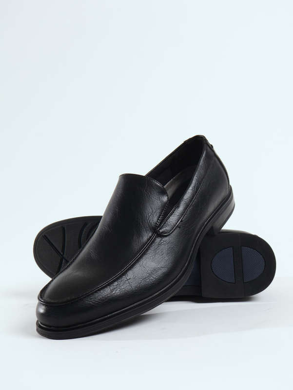 Van Heusen Men's Memory Foam Casual Formal Slip-On Black Shoes