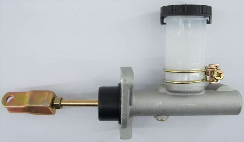 Nissan 1 Ton Clutch Master Cylinder