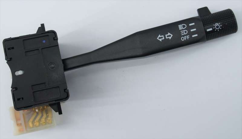 Nissan 720 86-98 Switch Indicator