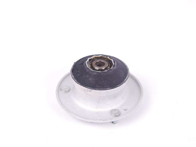 E87 Front Shock Mounting  2004-2010