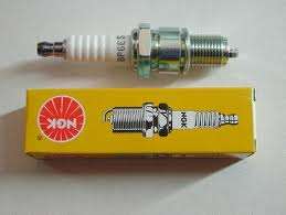 Tazz/ee90/conquest Set Of 4 Ngk Plugs (carb Models)