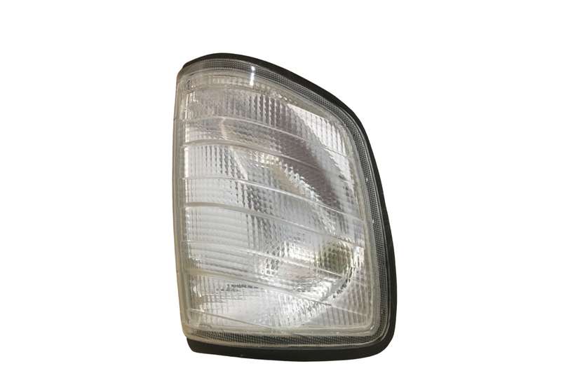W124 Corner Lamp Clear Rhs 1993+ (e-class)