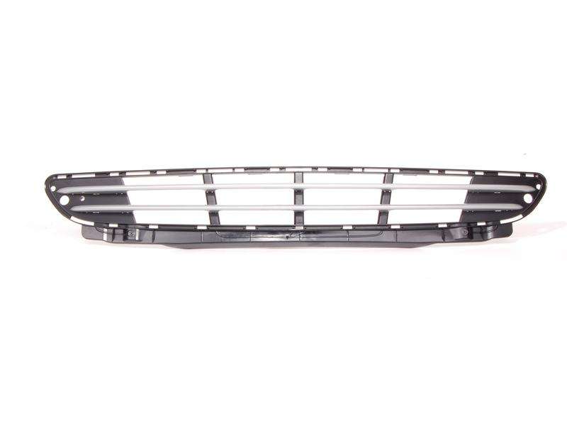 W203 Front Bumper Grill Center