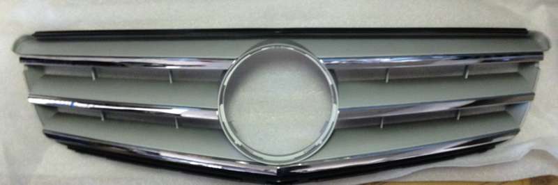 Mercedes Benz W204 Grille + Chrome Frame 2011-2013 (for Big Badge)
