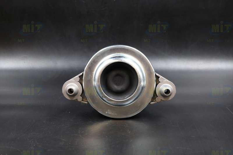 Mercedes C-class W204 Engine Mount Lh=rh 200d/280/300/350 07-13 >e-class W212