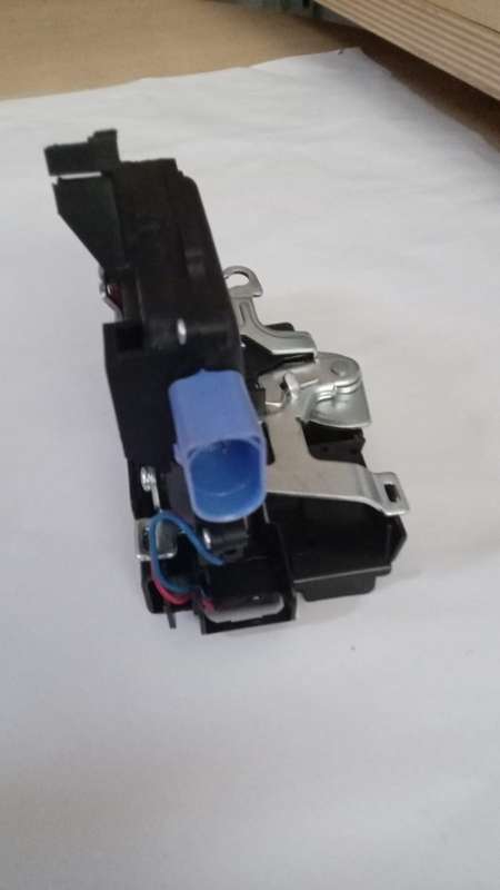 Golf 5 / Jetta 5 Rear Door Lock Left 2004-2008