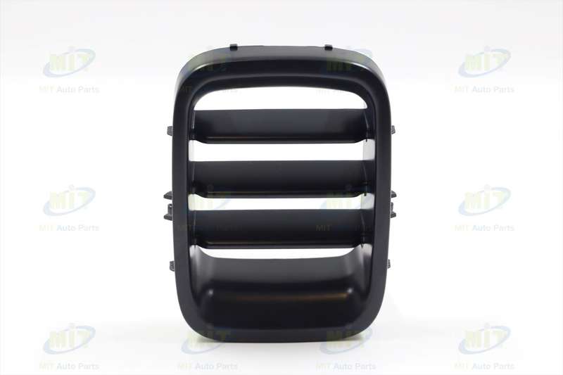 Suzuki Jimny Grille Inner 01-12