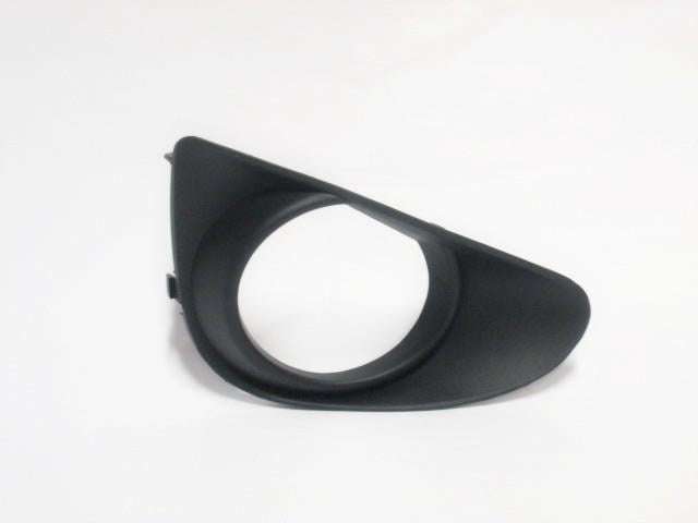 Yaris Foglamp Grill Rhs 2011-2014 (hatchback)