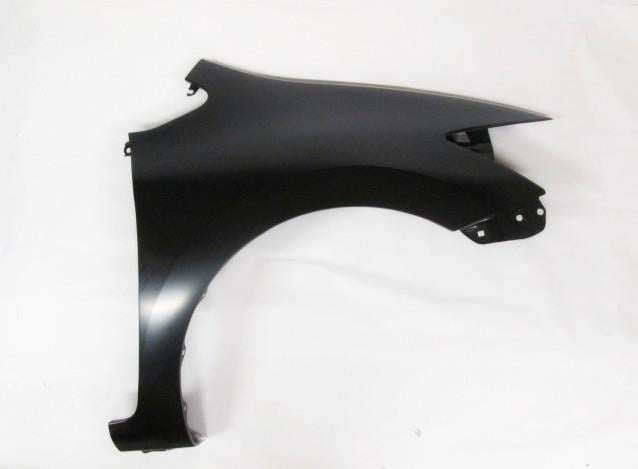 Toyota Auris 5-dr  Fender  Right Front (no Holes) 2010-2013