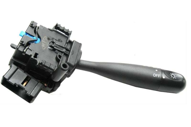 Runx Indicator & Headlight Combination Switch 2002-2007