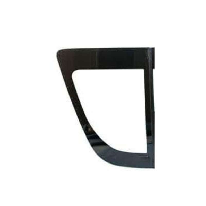 Toyota Quantum 2.5 / 2.7 Side Window Left  (not Tinted) Collection Only
