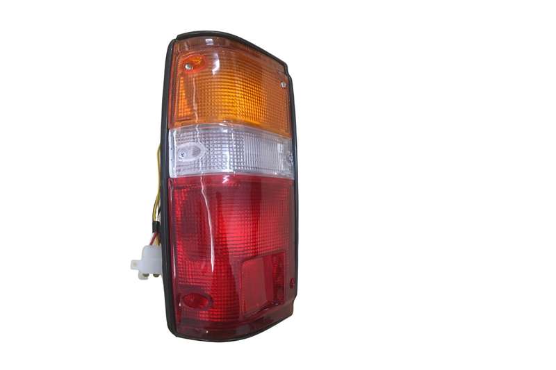 Toyota Venture Tail Lamp Rhs 1992-1999
