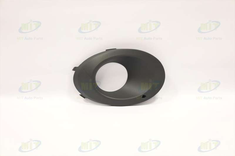 Vw Polo Vivo 2 Front Bumper Grille,+fog Lamp, Rh Maxx P3 \polo3_crss 18-