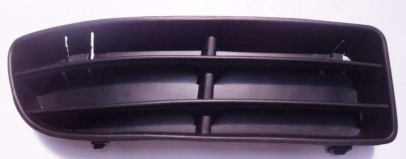 Vw Jetta 4 Front Bumper Grille, Rh P3 99-05