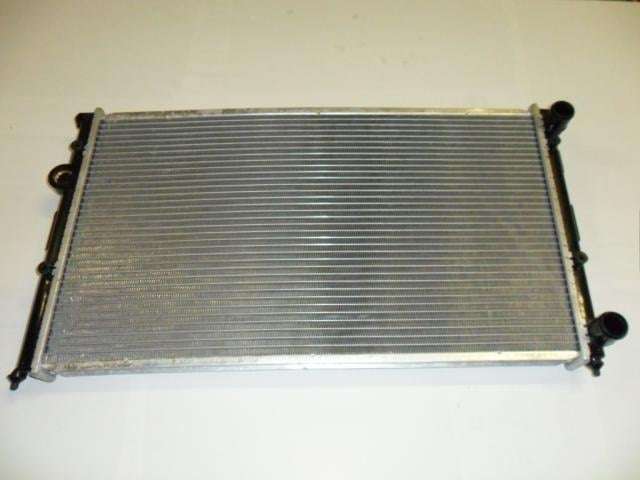 Polo1 Radiator Classic/playa 1.6/1.8  - Manual (long) 1996-2001 - Including Aircon