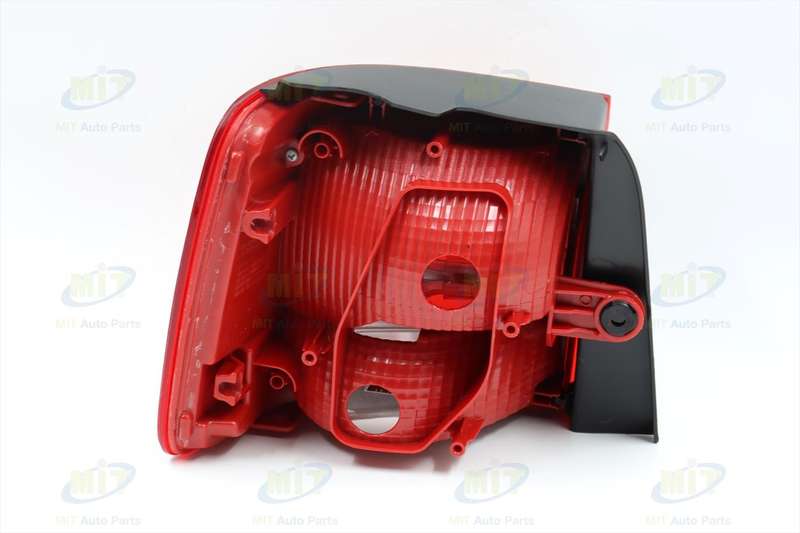 Vw Touran Tail Lamp, Rh E-marked, L2 10-15