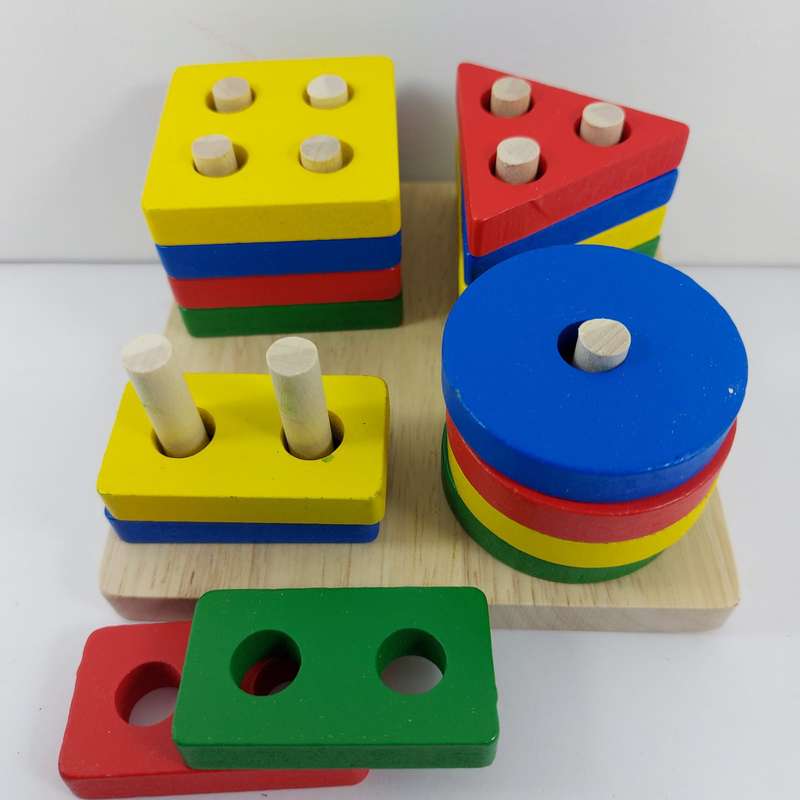 Square geometric puzzle plate