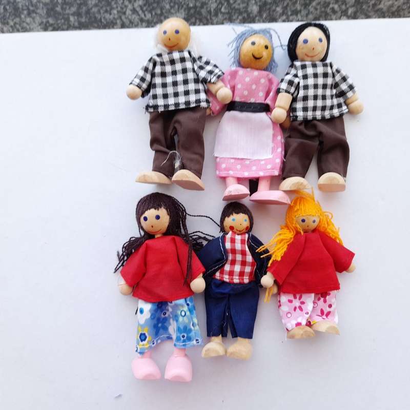 Wooden Figurine for Furniture Set