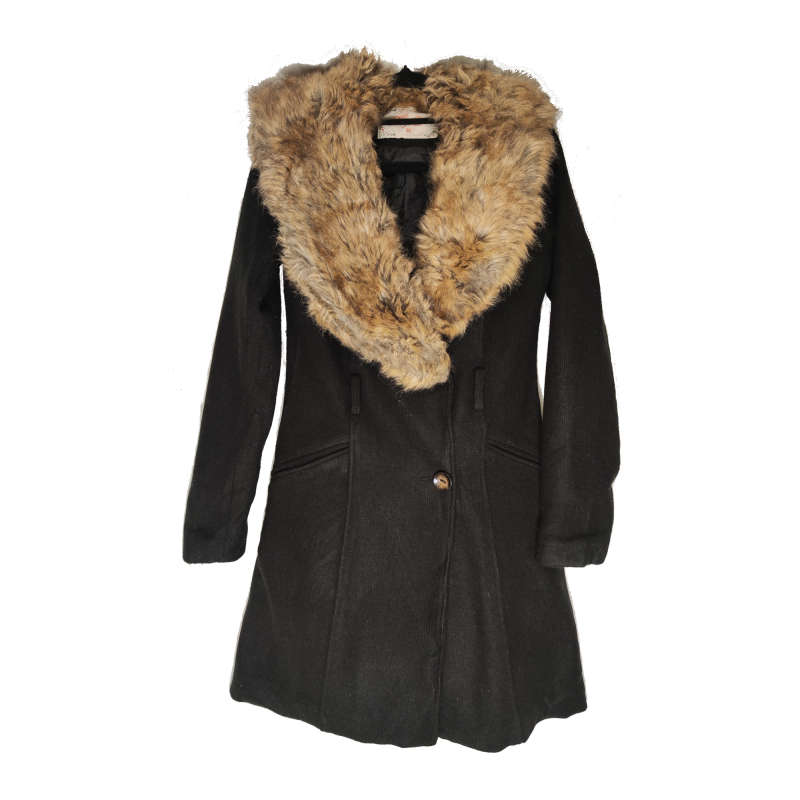 Voyelles Beautiful Black Coat For Women - Brown Fur Collar