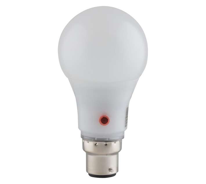 Eurolux G651BC B22 Day/Night LED Sensor - Cool White (6w)