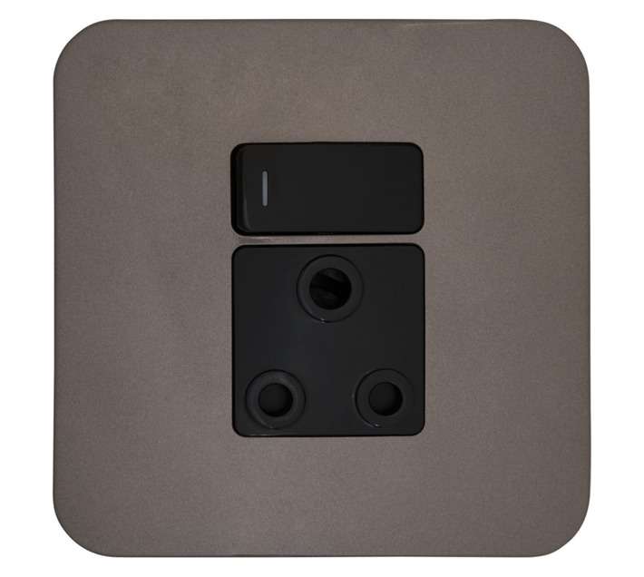 Veti Switch Plug - Black/Bronze (100 x 100mm)