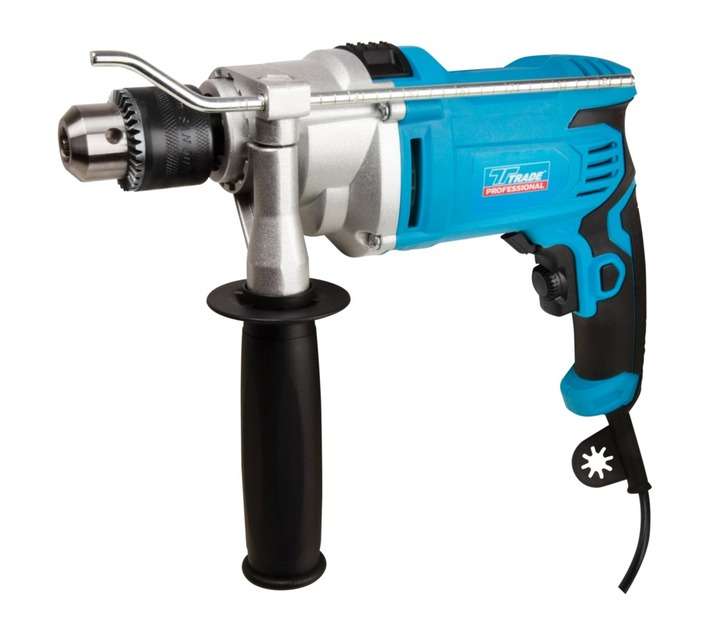 Trade Professional Impact Drill 900W MCOP1813