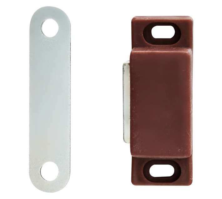 Mackie Magnetic Catch Brown