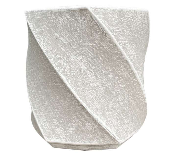 Small Twisted Pot (3350 x 360mm)