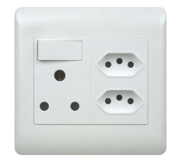Design House 2 x IEC Single Socket - White (100 x 100mm)