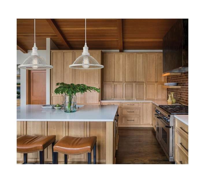 Bright Star Lighting French Metal Pendant - White (60W)