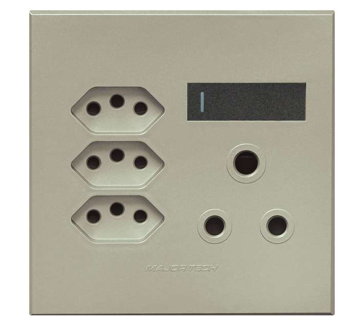 Veti Series 3 1 x RSA 3 x V-Slim Plug Sockets - Graphite/Titanium (100 x 100mm)