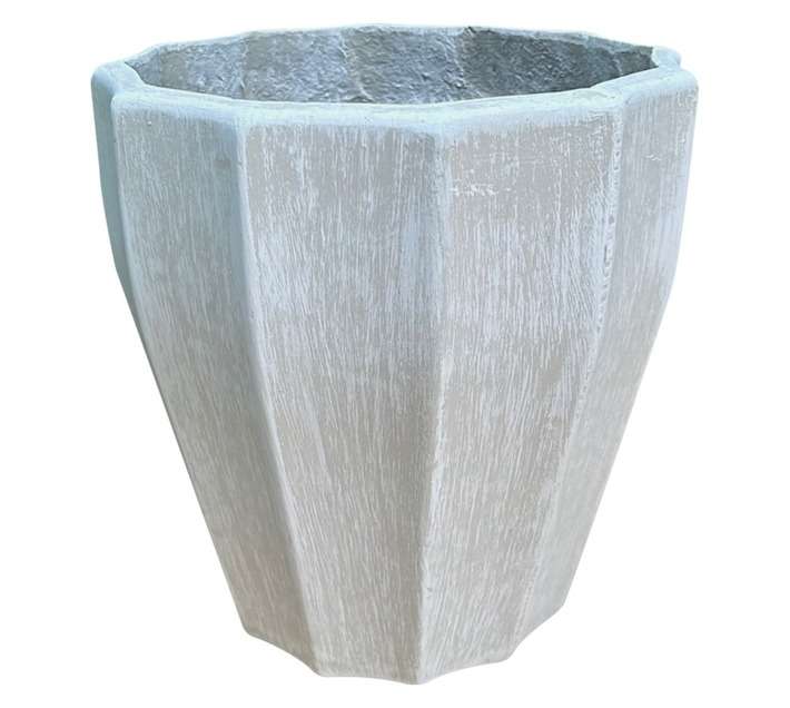 Medium Fluted Pot