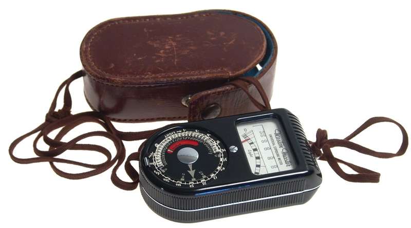 WESTON MASTER UNIVERSAL EXPOSURE METER CASED WORKING NR