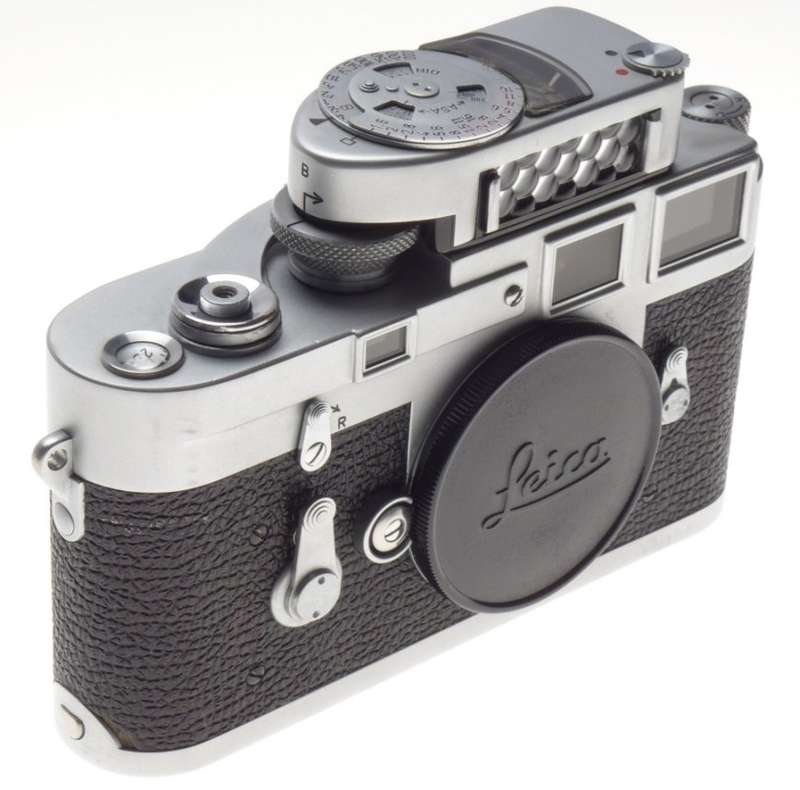 LEICA M3 Chrome JUST SERVICED 35mm rangefinder camera body 35mm film metered cap