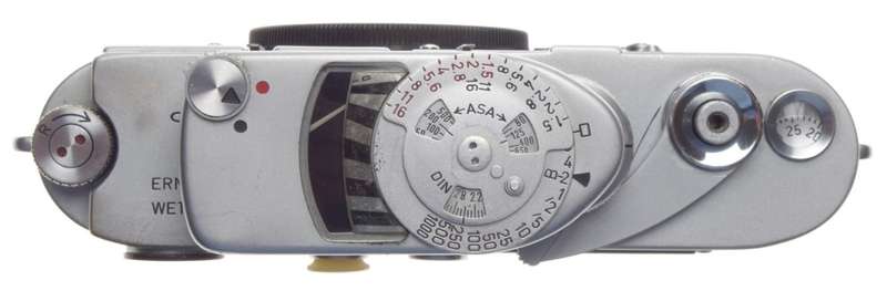 LEICA M3 Chrome JUST SERVICED 35mm rangefinder camera body 35mm film metered cap