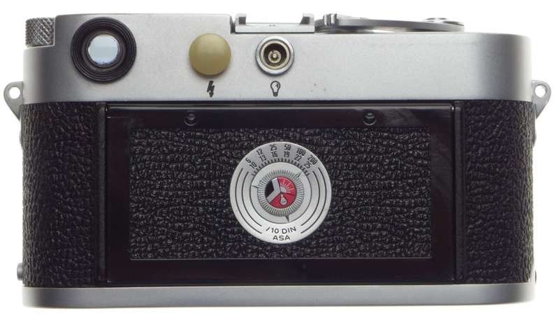 LEICA M3 Chrome JUST SERVICED 35mm rangefinder camera body 35mm film metered cap