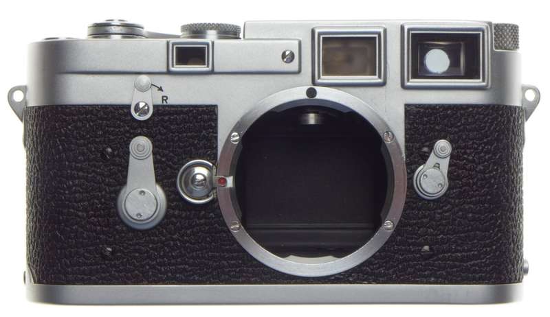 LEICA M3 Chrome JUST SERVICED 35mm rangefinder camera body 35mm film metered cap