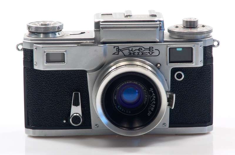 KIEV CHROME VINTAGE CONTAX MOUNT CAMERA 2.8/35mm LENS