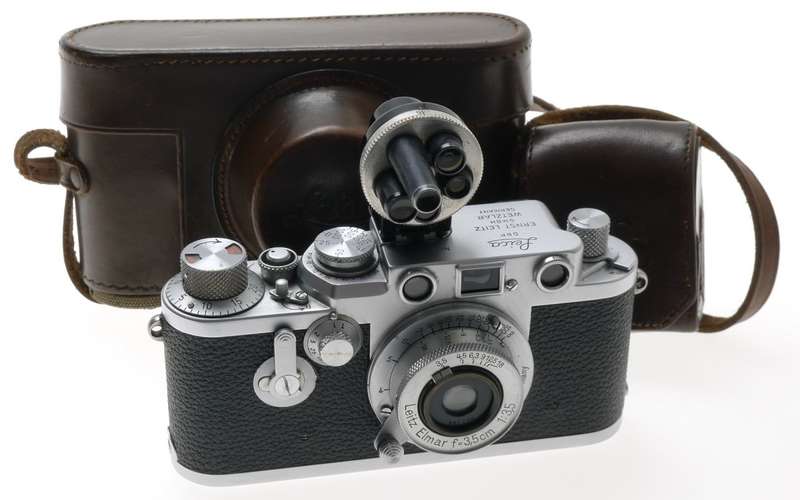 LEICA RED DIAL IIIf 35mm FILM CAMERA 3F LEITZ ELMAR 1:3.5/3.5cm M39 CASE FINDER