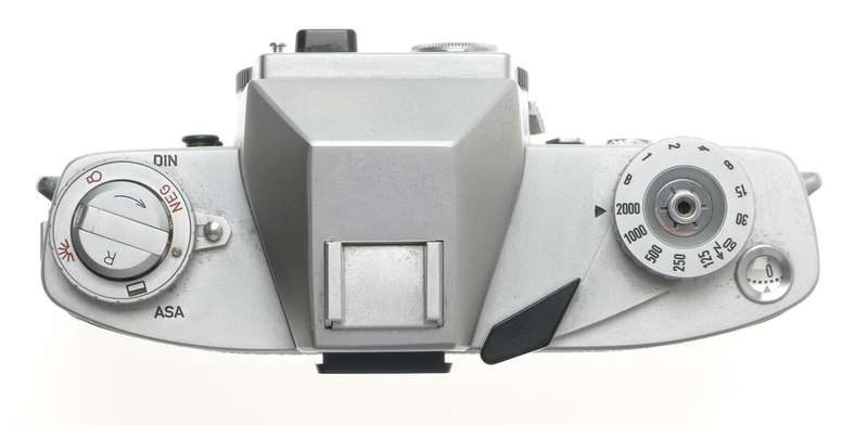 LEICAFLEX CHROME 1st VERSION RARE CHROME 35mm CAMERA BODY MANUAL CASE CAP CLEAN
