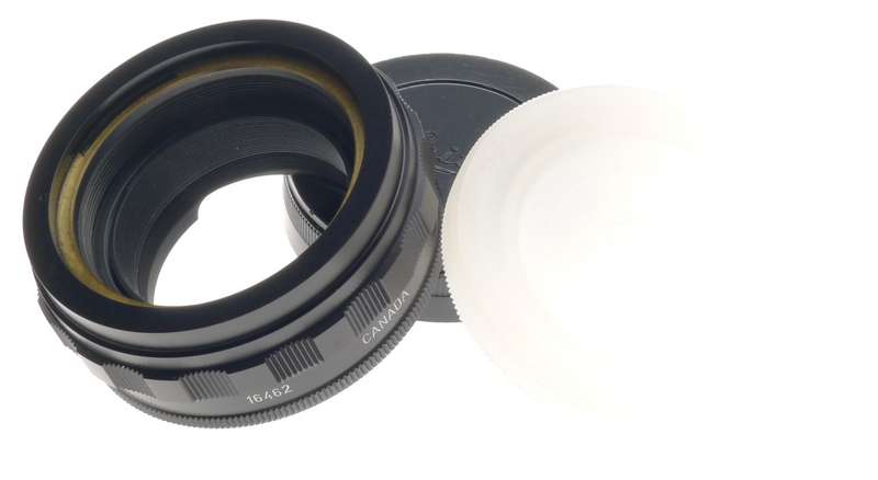MINT LEICA BLACK SUMMICRON 90mm LENS UNIVERSAL HELICOIL FOCUSING MOUNT 16462 CAP